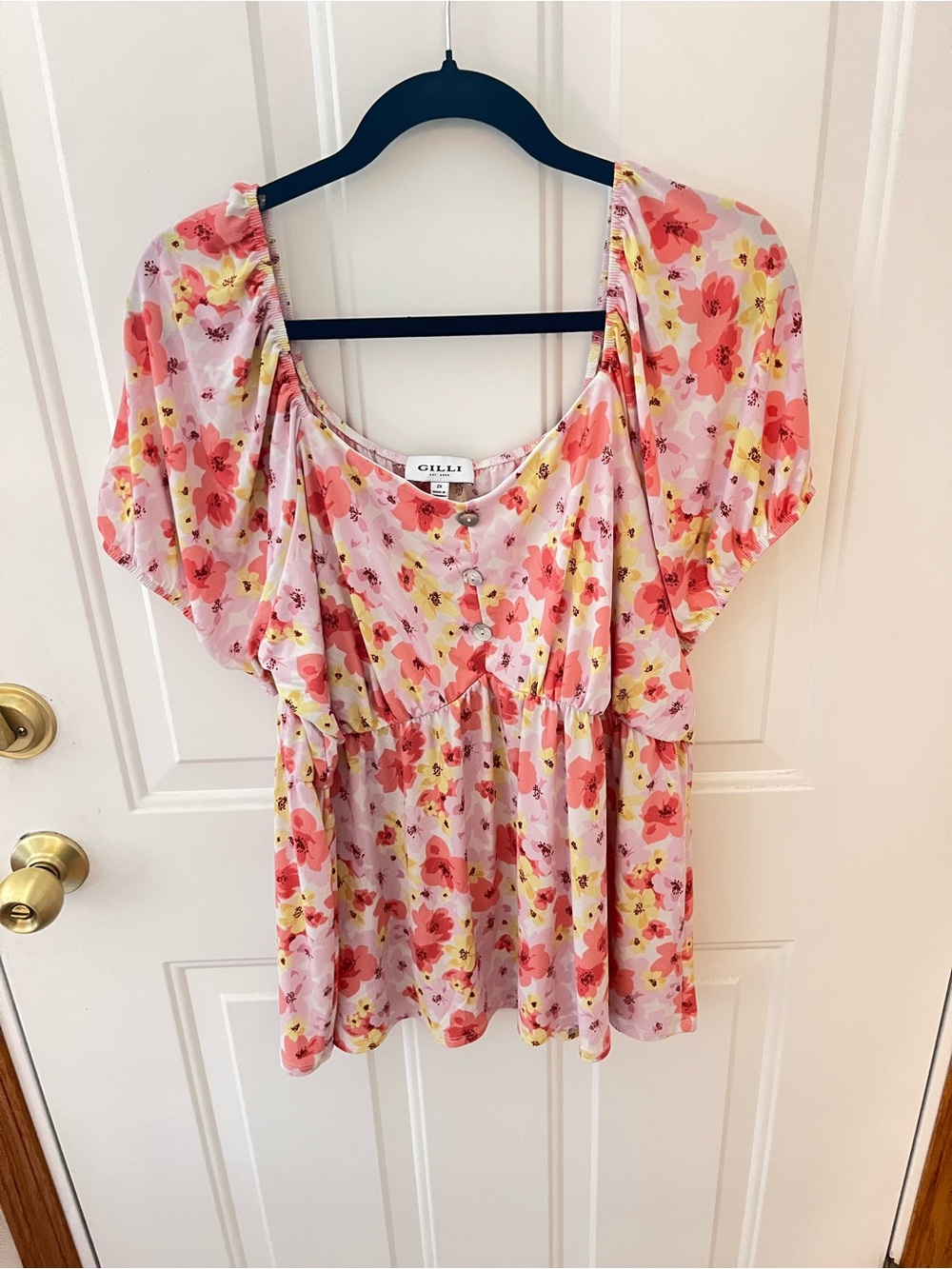 Gilli 2X Floral Short Sleeve Peplum Top